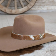 Load image into Gallery viewer, Cowhide Hat Band - Brown &amp; White