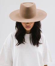 Load image into Gallery viewer, Dakota Wide Brim Hat