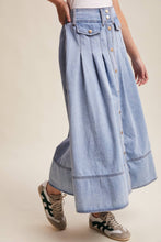 Load image into Gallery viewer, Button Front Pleated Denim Maxi Skirt LSK0278