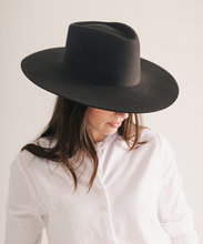 Load image into Gallery viewer, Dakota Wide Brim Hat