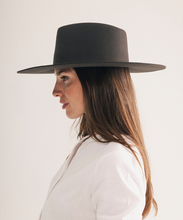 Load image into Gallery viewer, Dakota Wide Brim Hat