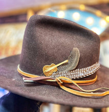 Load image into Gallery viewer, Raw Brass Western Guitar Hat Pin Har Bar