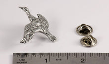 Load image into Gallery viewer, Mallard Duck Flying Right Bird Pewter Lapel Pin B003