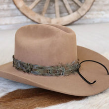 Load image into Gallery viewer, Western Feather Dove Hat Band