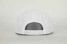 Load image into Gallery viewer, Throwback Vintage Rope Hat White with Black Rope