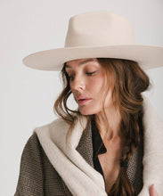 Load image into Gallery viewer, Wesley Wide Brim Fedora Hat