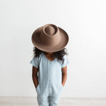 Load image into Gallery viewer, Ginger Kids Gambler - Taupe