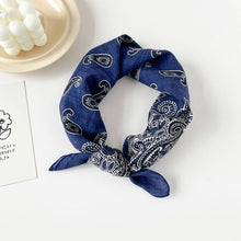 Load image into Gallery viewer, EUROPEAN AND AMERICAN VERSATILE PRINTED HEADSCARF_CWASC0811