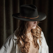Load image into Gallery viewer, Carlile Hat Band