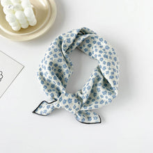 Load image into Gallery viewer, EUROPEAN AND AMERICAN VERSATILE PRINTED HEADSCARF_CWASC0811