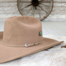 Load image into Gallery viewer, Natural Turquoise Hat Pin