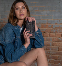 Load image into Gallery viewer, Canton