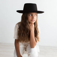 Load image into Gallery viewer, Ginger Kids Gambler - Taupe