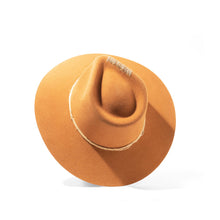 Load image into Gallery viewer, Cobo Fedora Hat for Women in Cooper, 100% Bolivian Wool