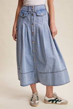 Load image into Gallery viewer, Button Front Pleated Denim Maxi Skirt LSK0278