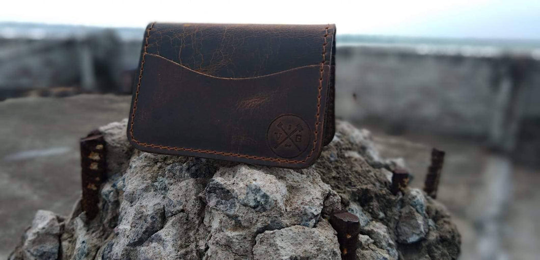 The “Gentleman” Bifold