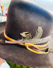 Load image into Gallery viewer, Brass Patina Flying Sparrow Bird Hat Pin