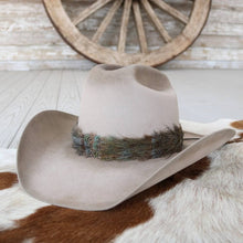 Load image into Gallery viewer, Western Feather Dove II Hat Band