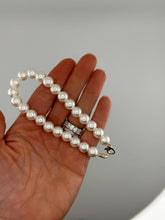 Load image into Gallery viewer, Pearl Hat Chain with lobster clasp