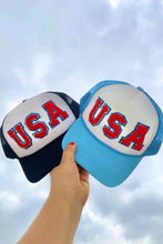 Load image into Gallery viewer, USA Trucker Hat