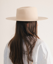 Load image into Gallery viewer, Dakota Wide Brim Hat