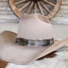 Load image into Gallery viewer, Western Feather Arikara Hat Band