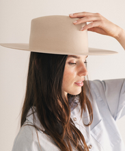 Load image into Gallery viewer, Dakota Wide Brim Hat