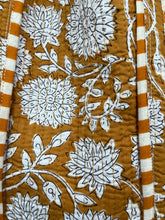 Load image into Gallery viewer, Colorful Travel Bag Floral Hand Block Printed Beautiful Bags